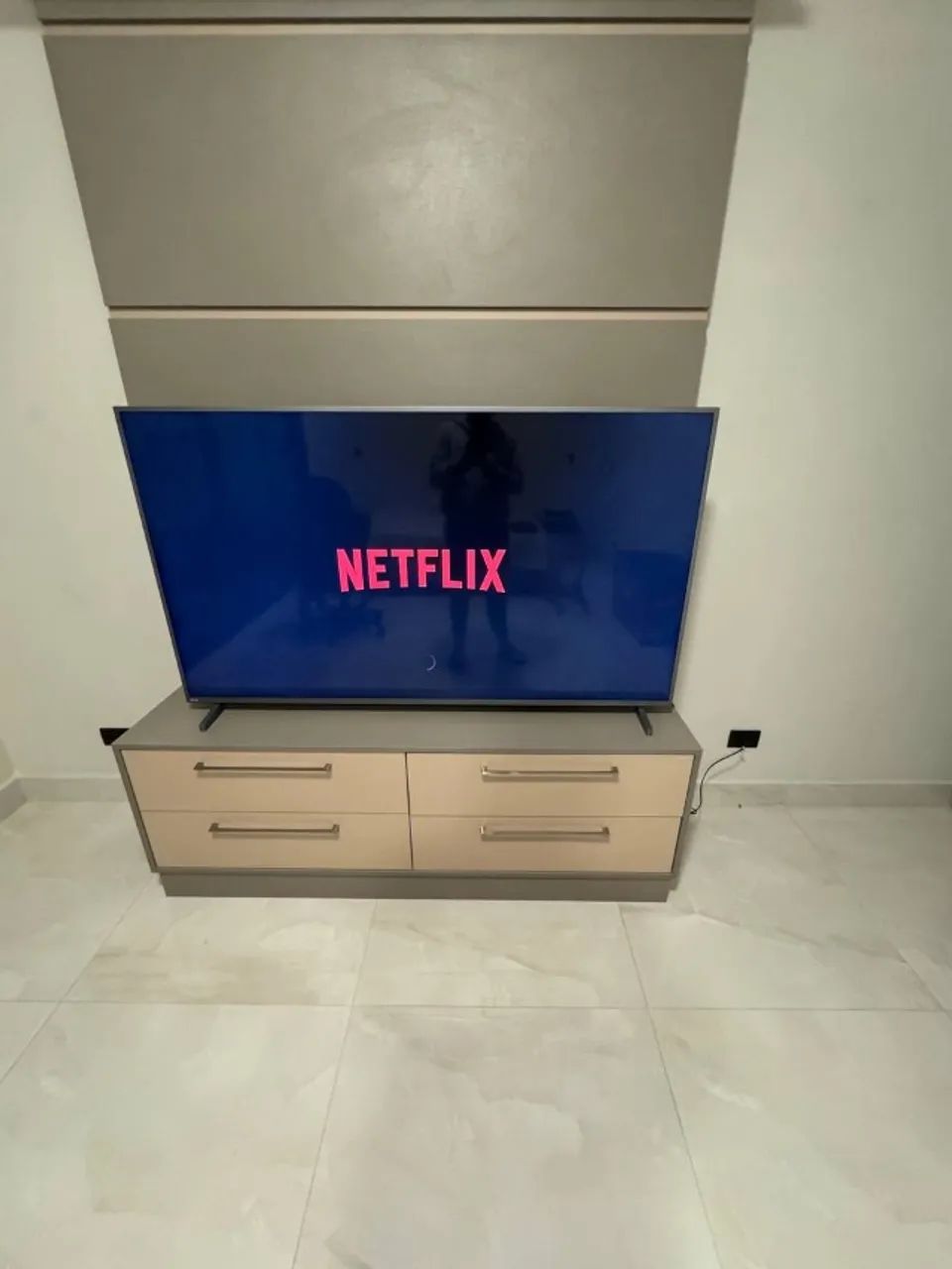 TV Philips 70 polegadas 4k - Foto 2