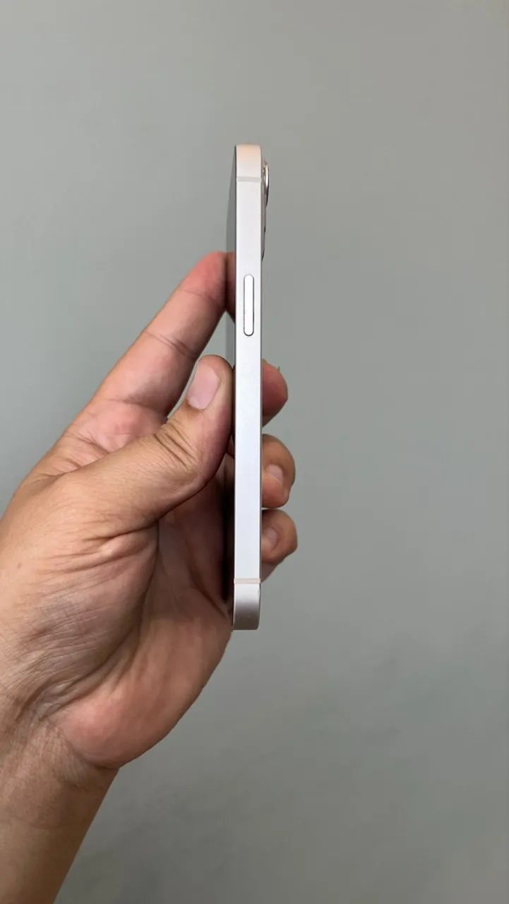 iPhone 13 128 Branco  - Foto 3