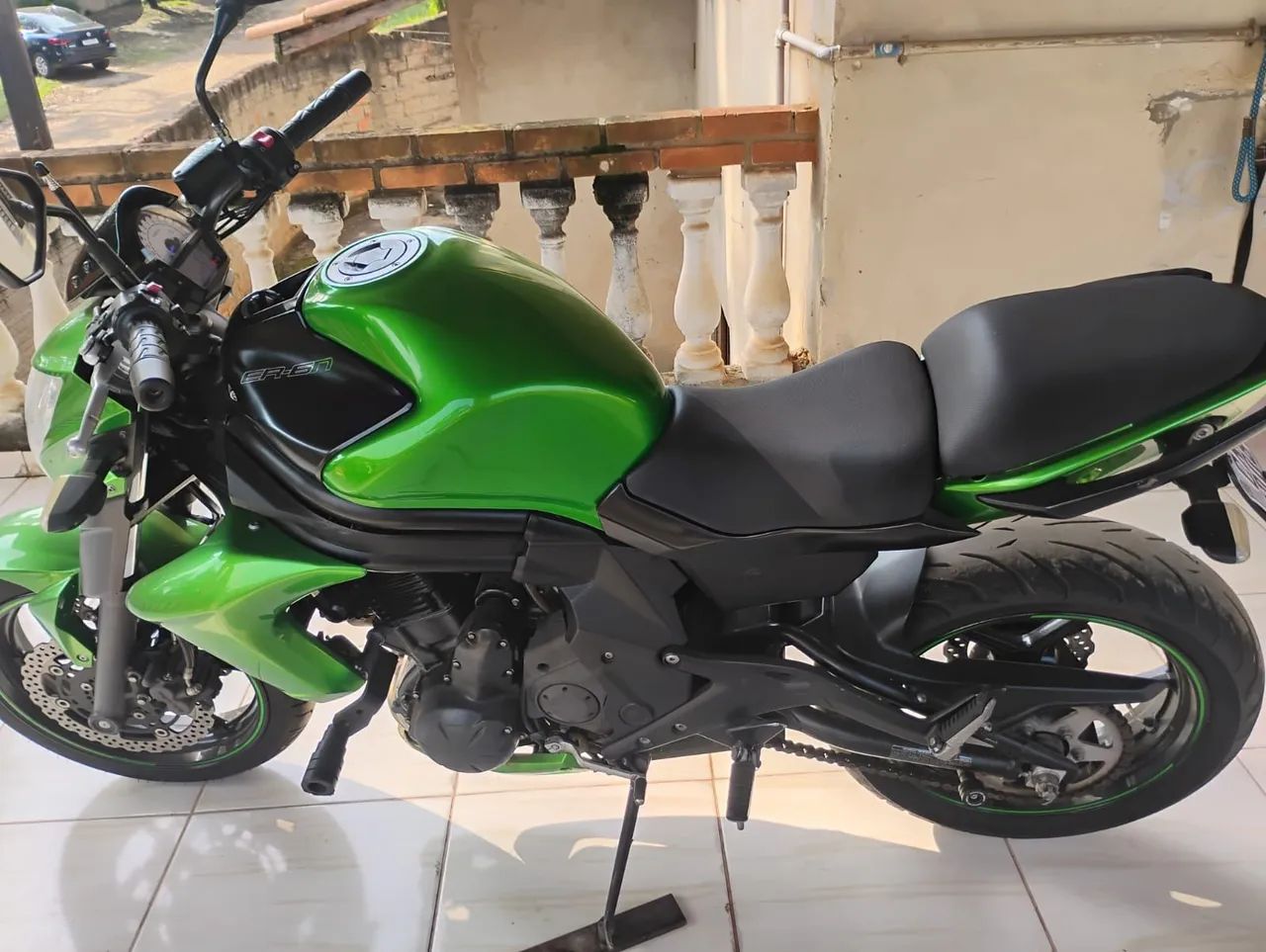 Kawasaki ER6-N  - Foto 3