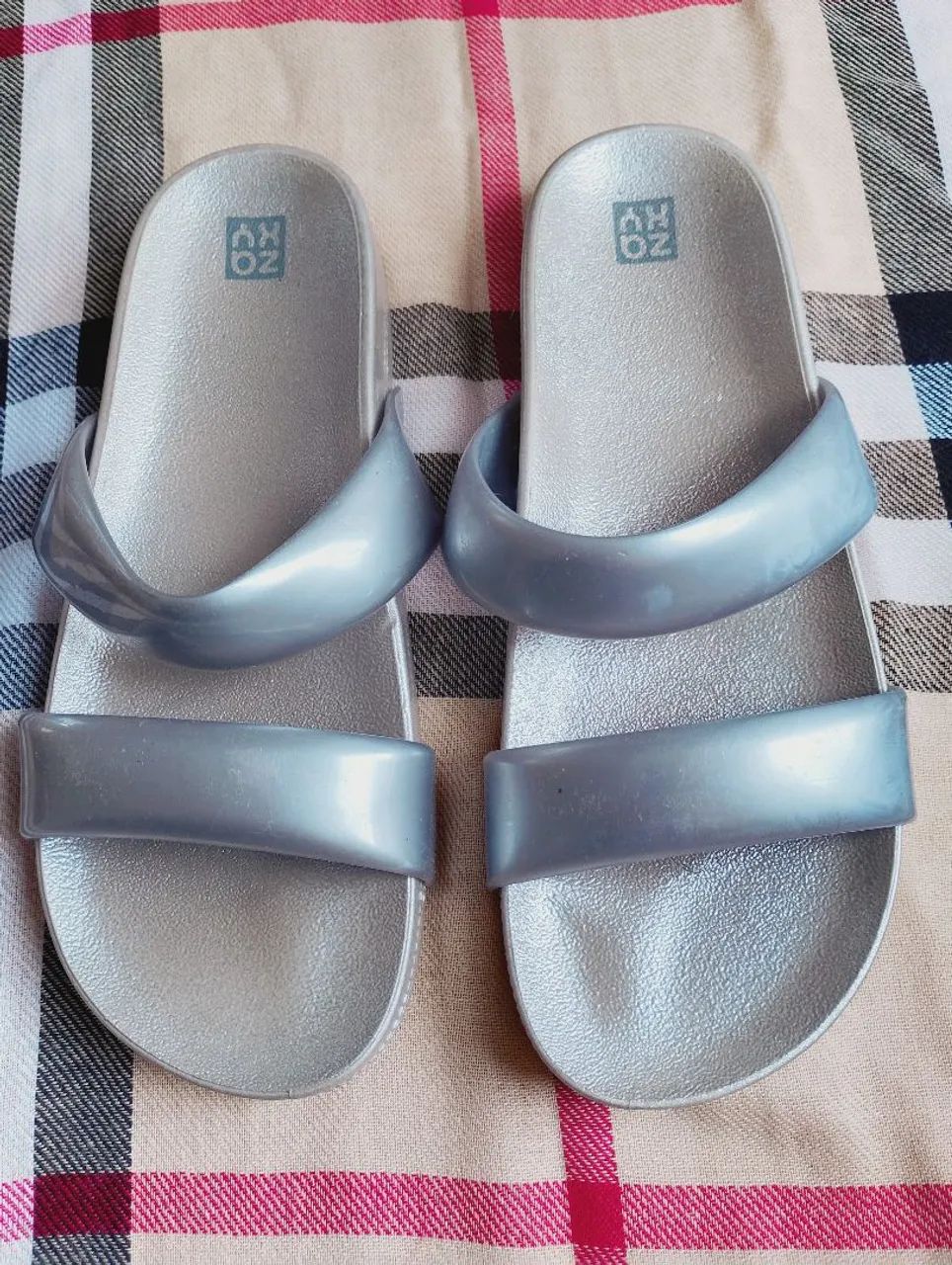 Chinelo ZAXY PRATA 38