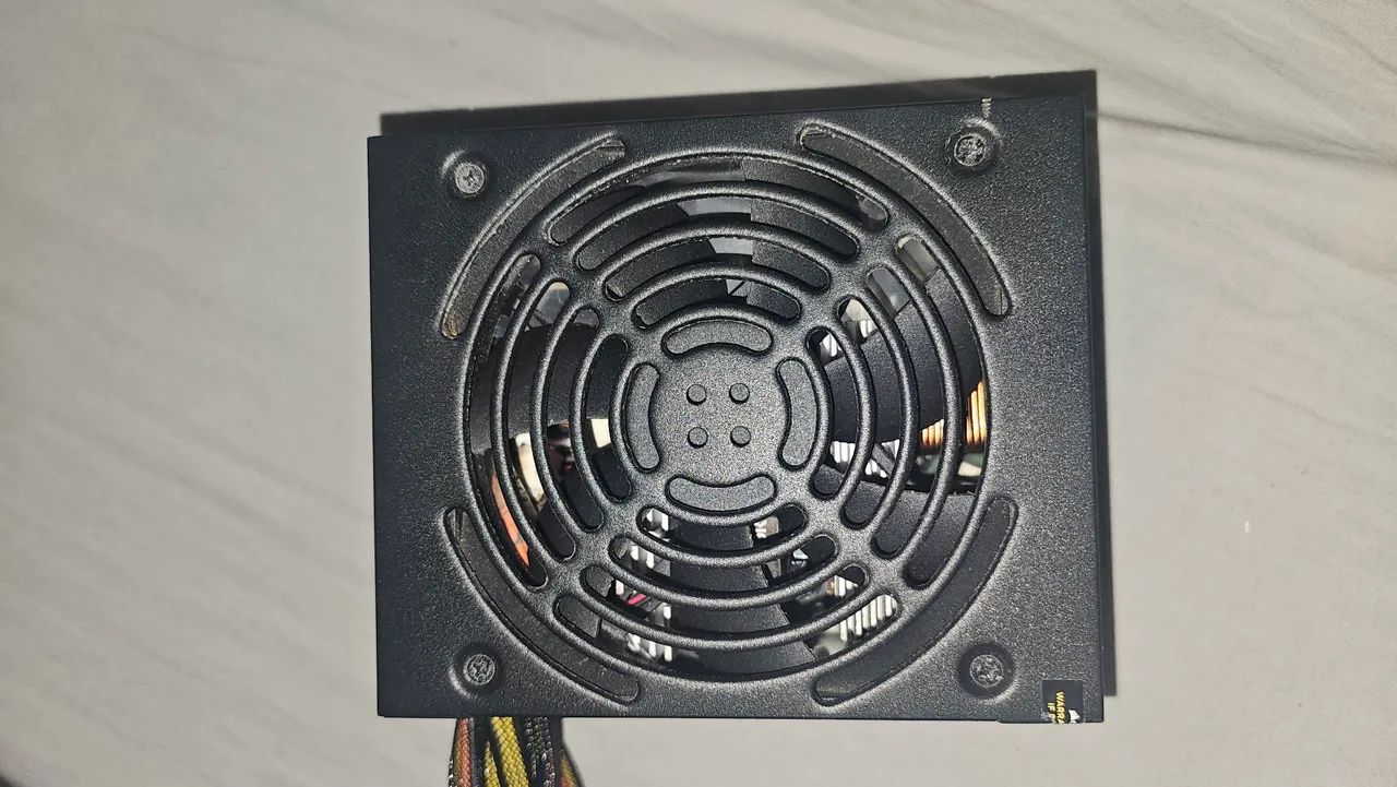 FONTE CORSAIR 650W - Foto 2