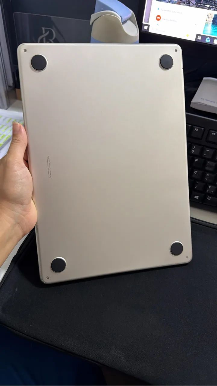 MacBook M 2  - Foto 2