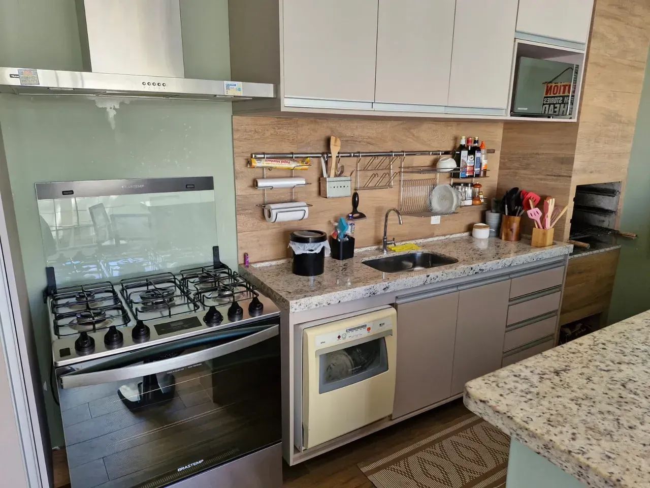 CASA TERREA COM 2 QUARTOS À VENDA, 126m2 - RESIDENCIAL MONTENEGRO - Foto 3