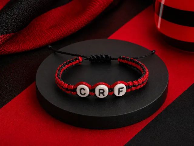 Pulseira em macramê Flamengo - artesanal e ajustável