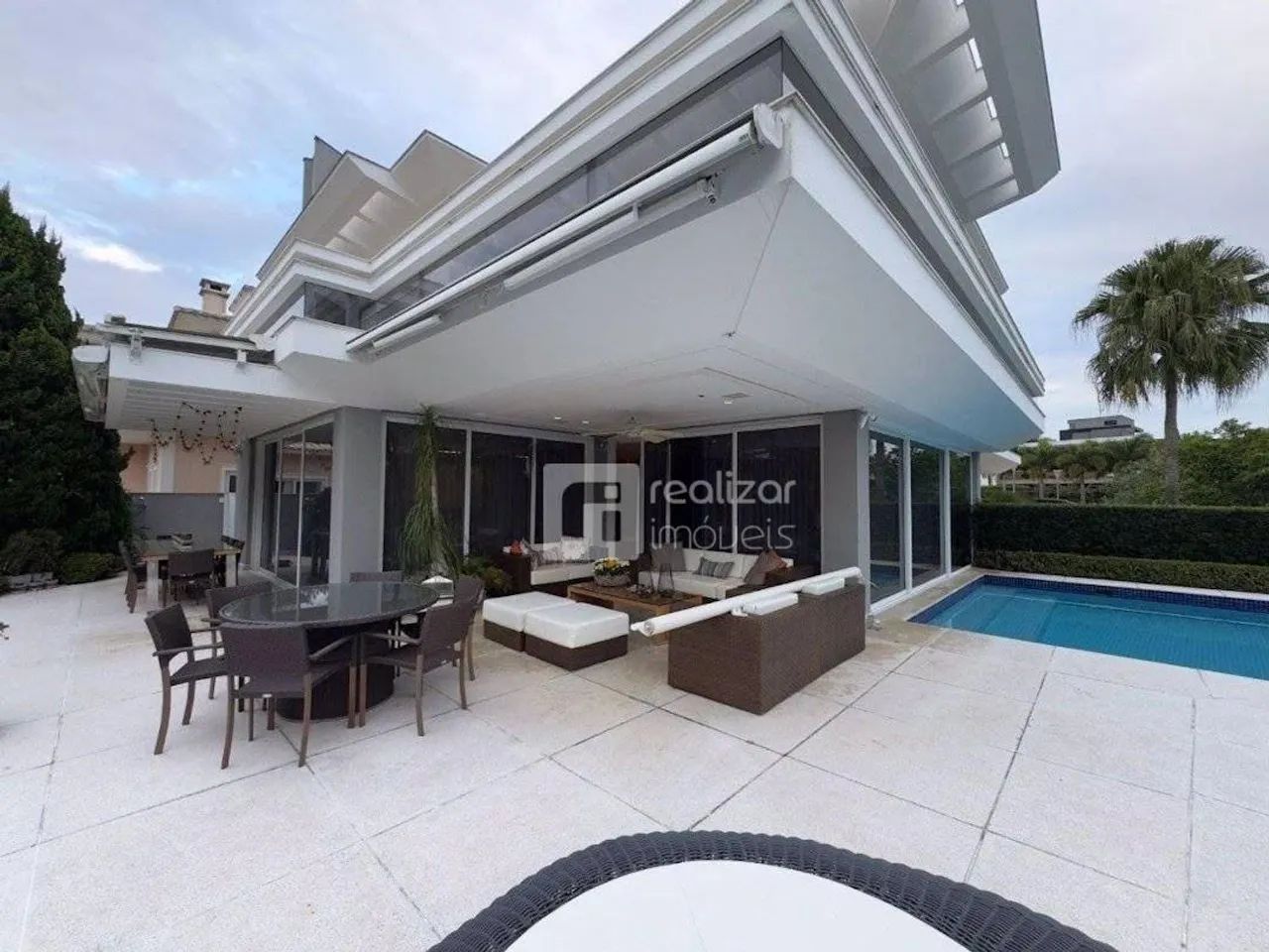 Casa Residencial à venda, Jurerê Internacional, Florianópolis - CA0952.