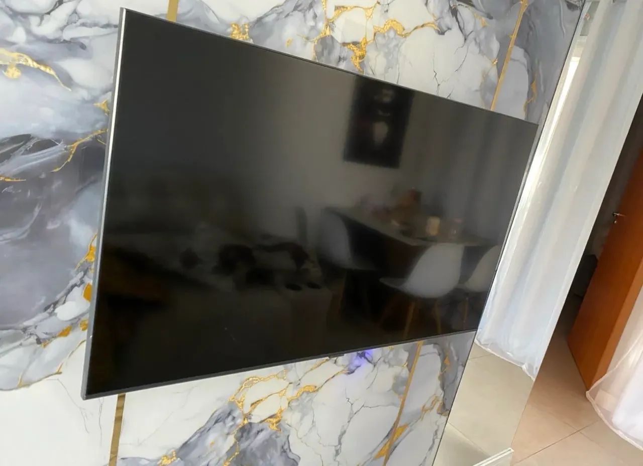 SMART TV SAMSUNG 50 4K QLED - COMANDO DE VOZ - BLUETHOOTH  - Foto 2