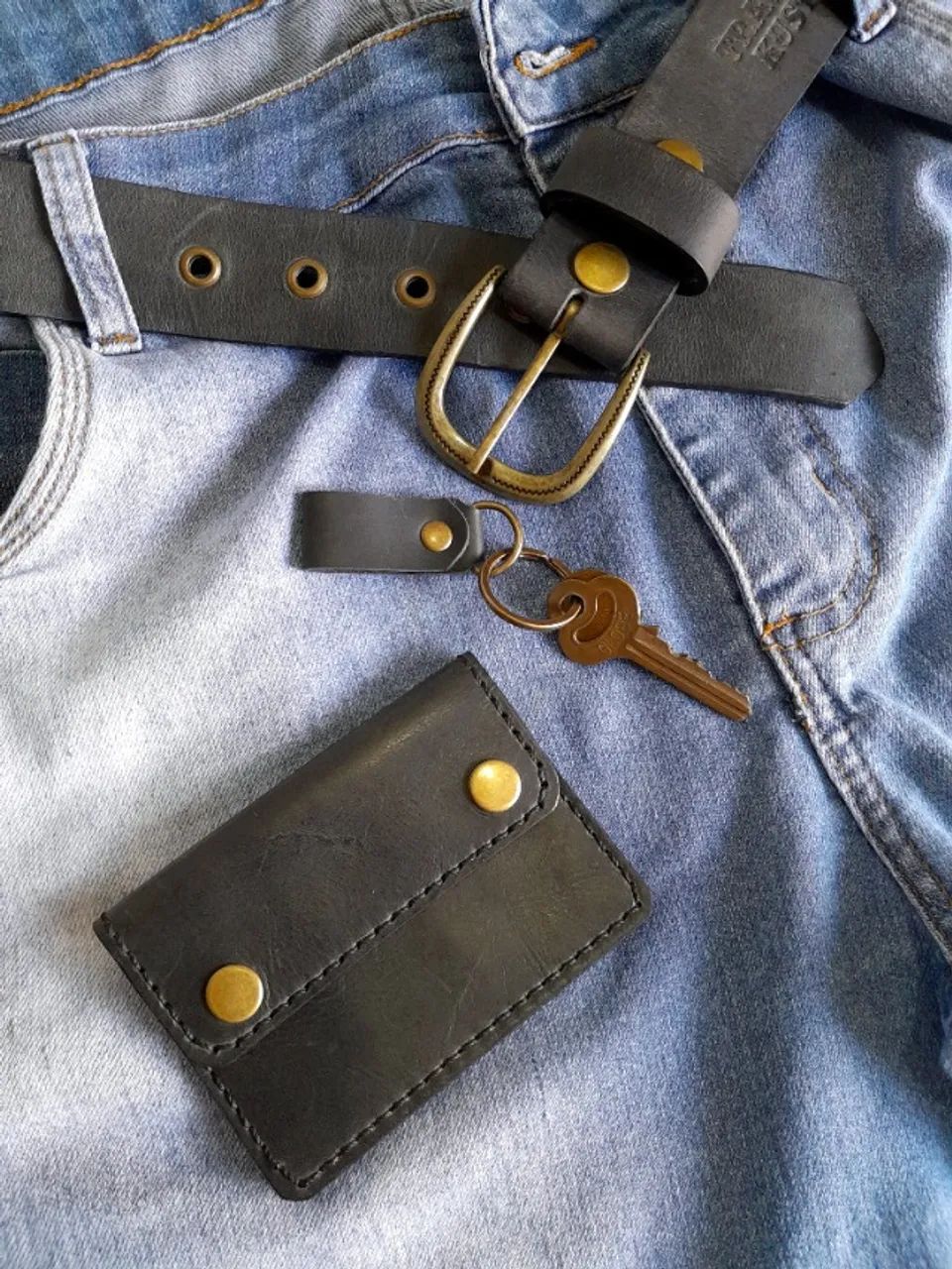 Carteira de couro + chaveiro - Foto 4