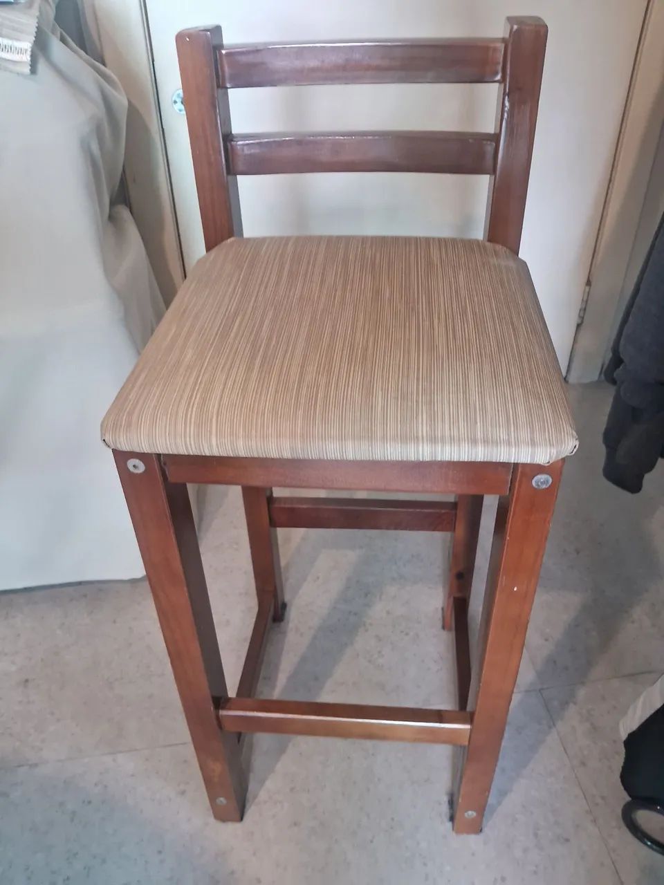 Banquete estofada 80cm