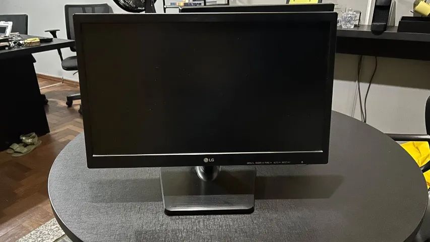 Monitor LG 19,5" LED Widescreen