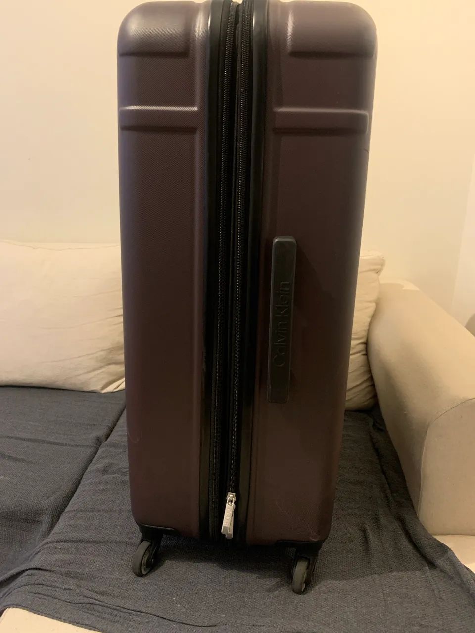 Mala Calvin Klein  - 23kg - Original EUA - Foto 3