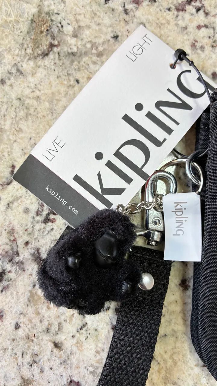Bolsa Nécessaire Kipling Preta Original Com Chaveiro Macaquinho  - Foto 3