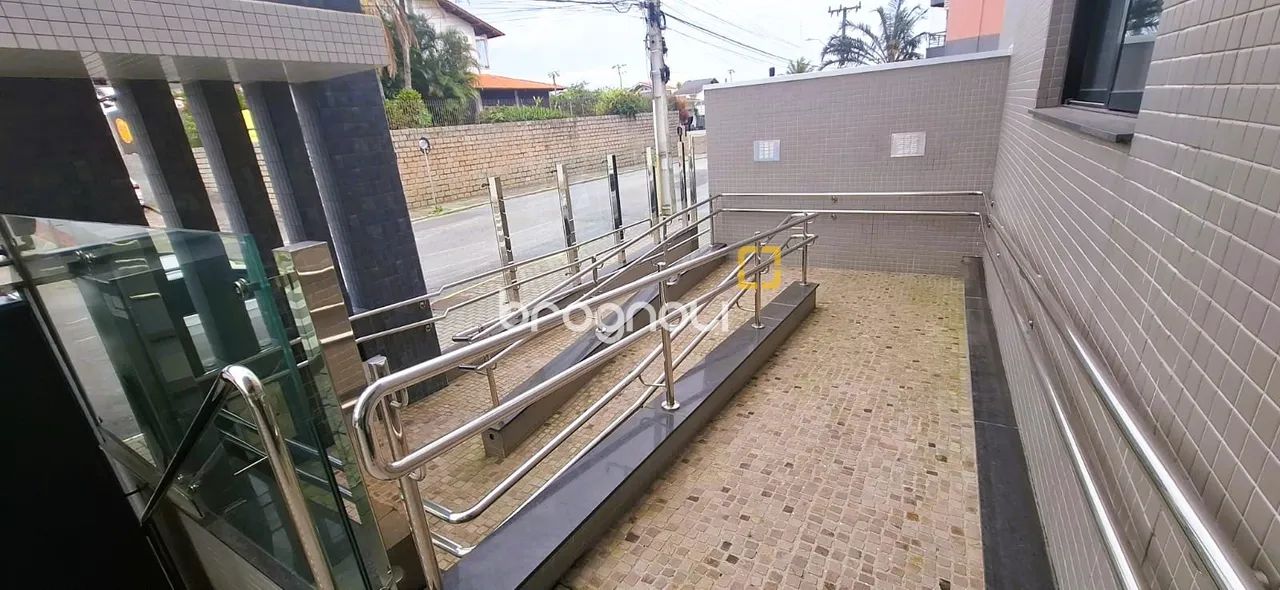 Apartamento à venda de 2 dormitórios com suíte, vaga de garagem dupla e hobby box no Bom A - Foto 5