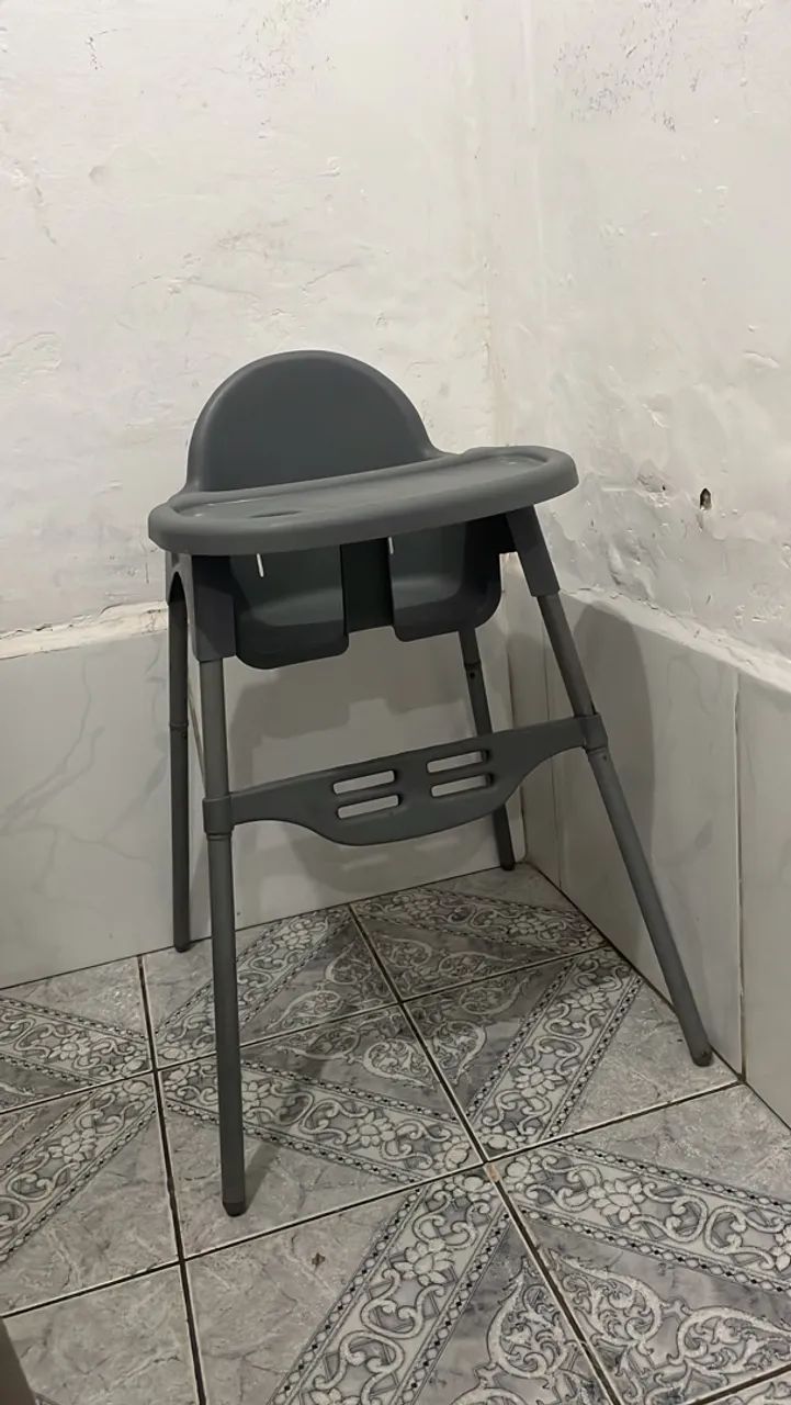 Cadeirinha de alimentação infantil 
