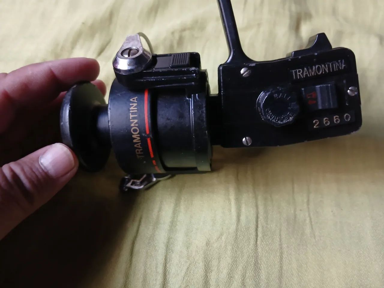 Carretilha e molinete antigo raridade  - Foto 4