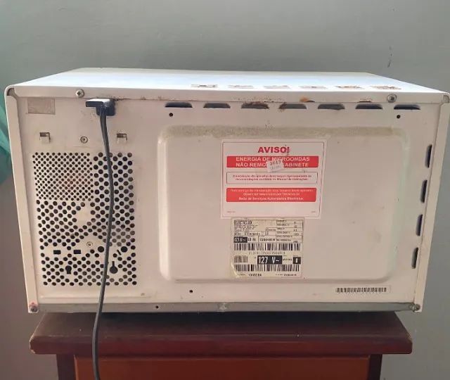 Microondas Eletrolux Com Defeito - Foto 4