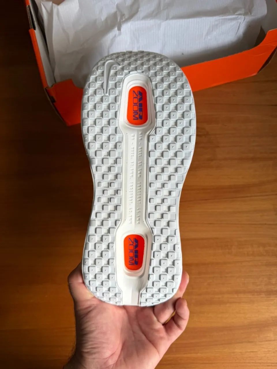 Tênis Nike Vomero Premium White Lapis Total Orange - Calçados