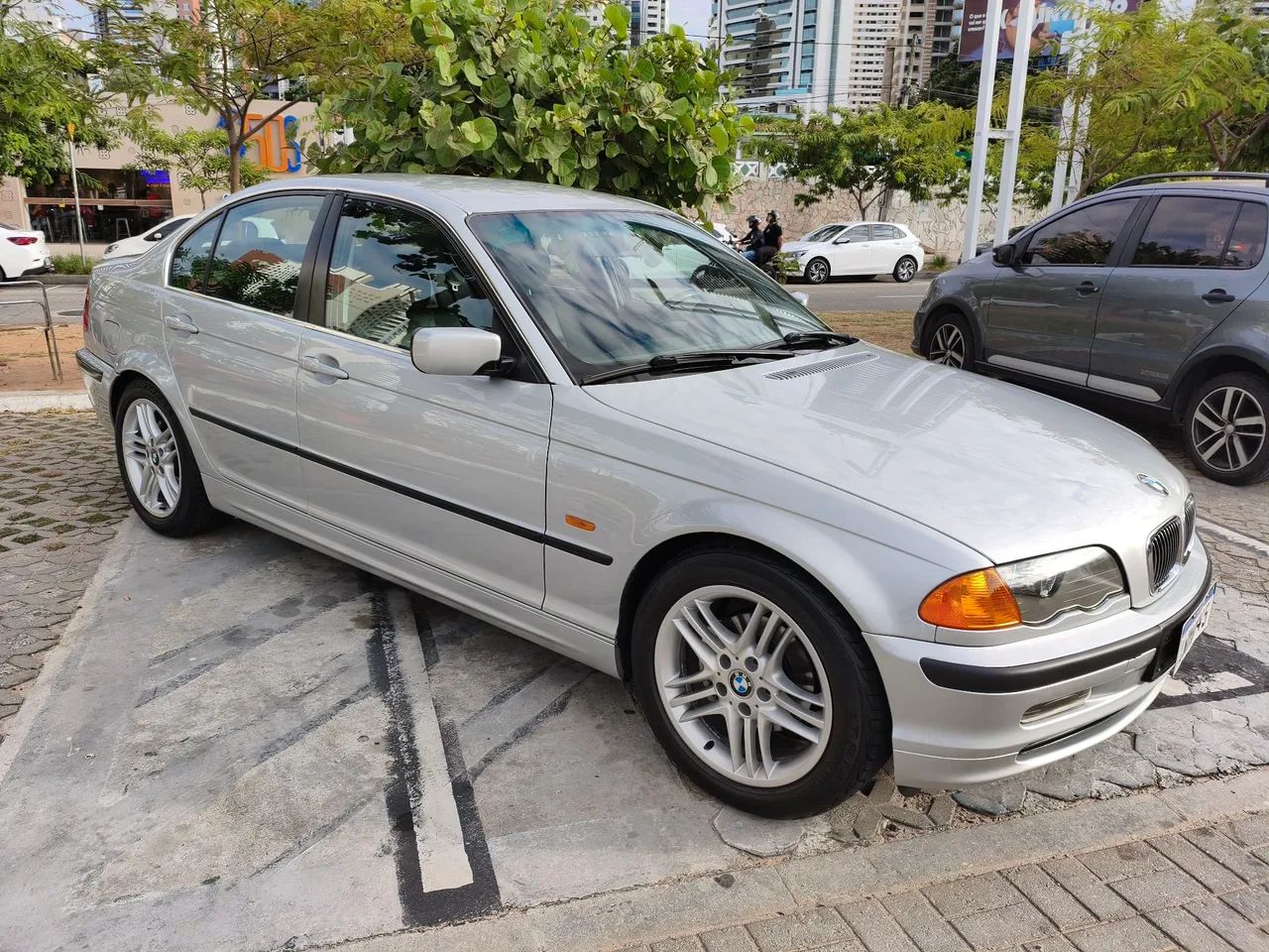 BMW 320I A 2001