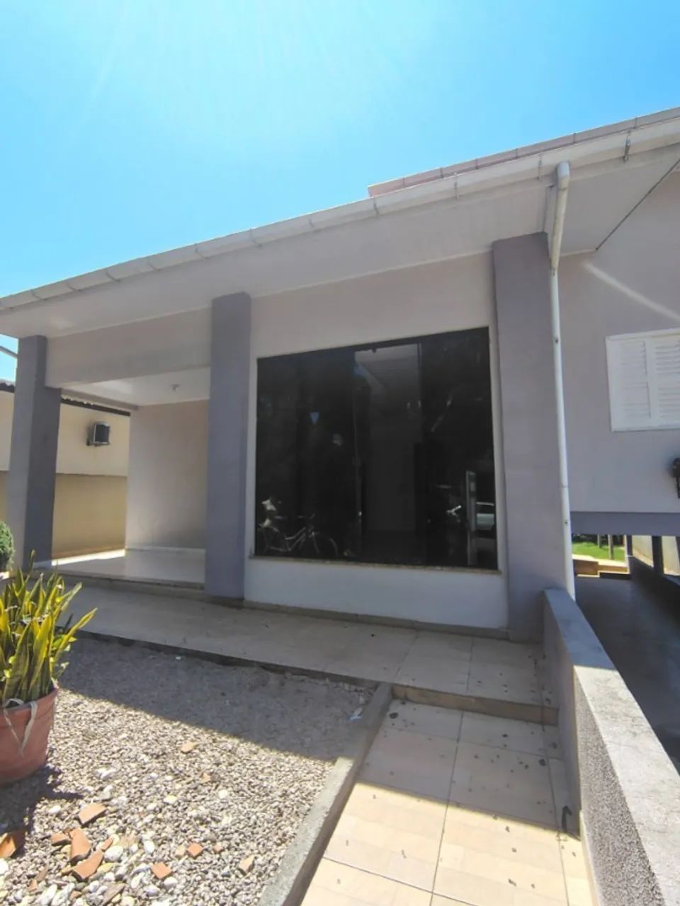 VENDO CASA BAIRRO ARGENTINA/ CRICIÚMA/SC ( 3 dormitórios com suíte) - Foto 3