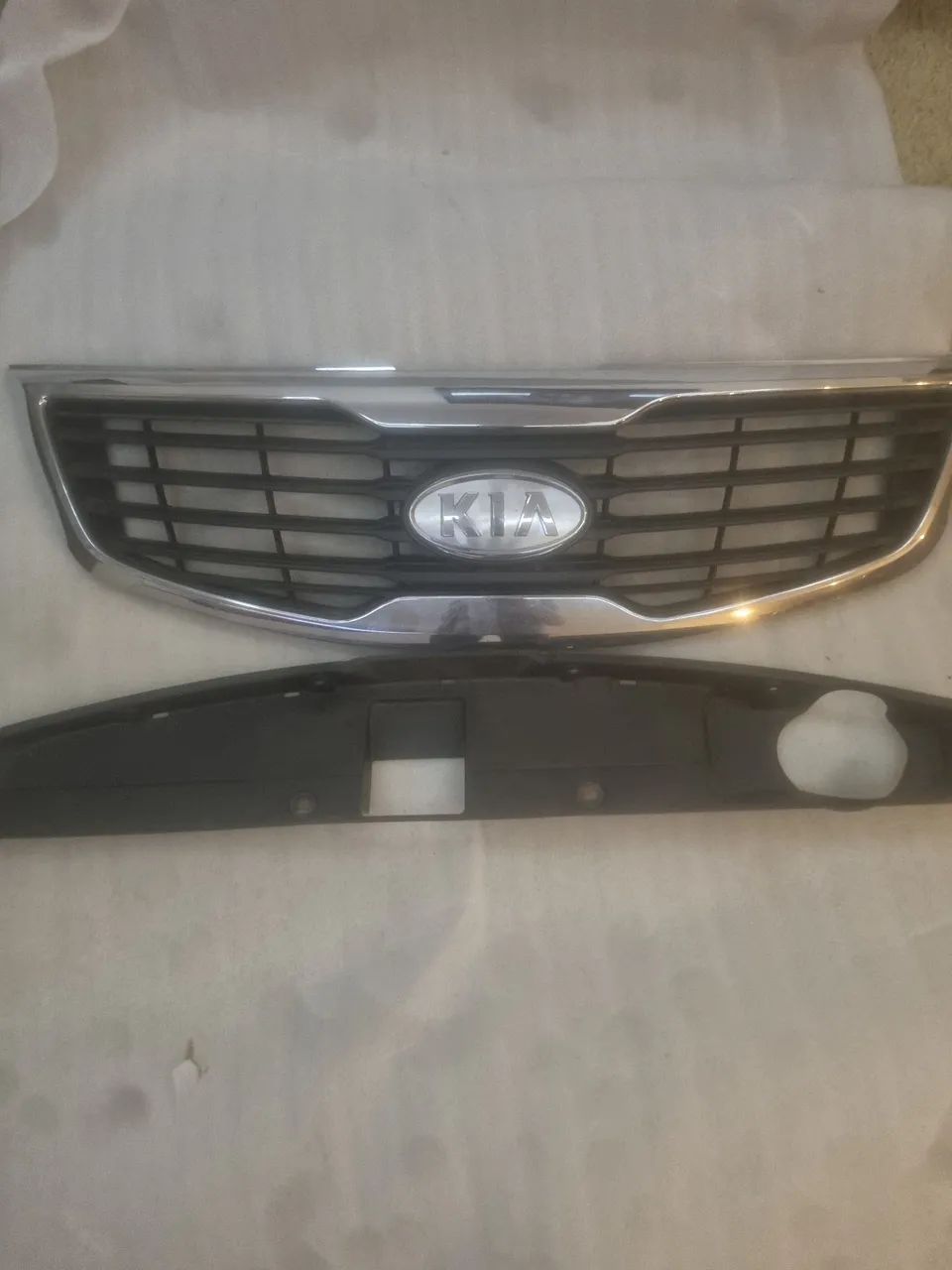 Vendo grade dianteira da Sportage 2014 zap *  - Foto 4