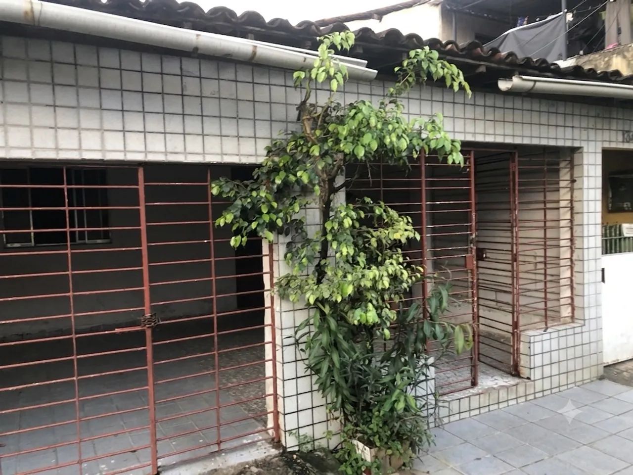 CASA A VENDA EM COQUEIRAL OPORTUNIDADE 