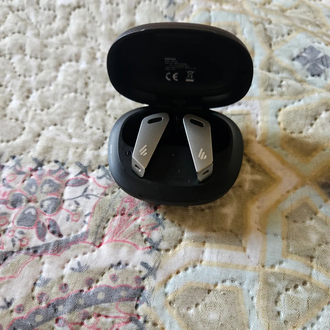 Edifier TWS NB2 Usado - Foto 2