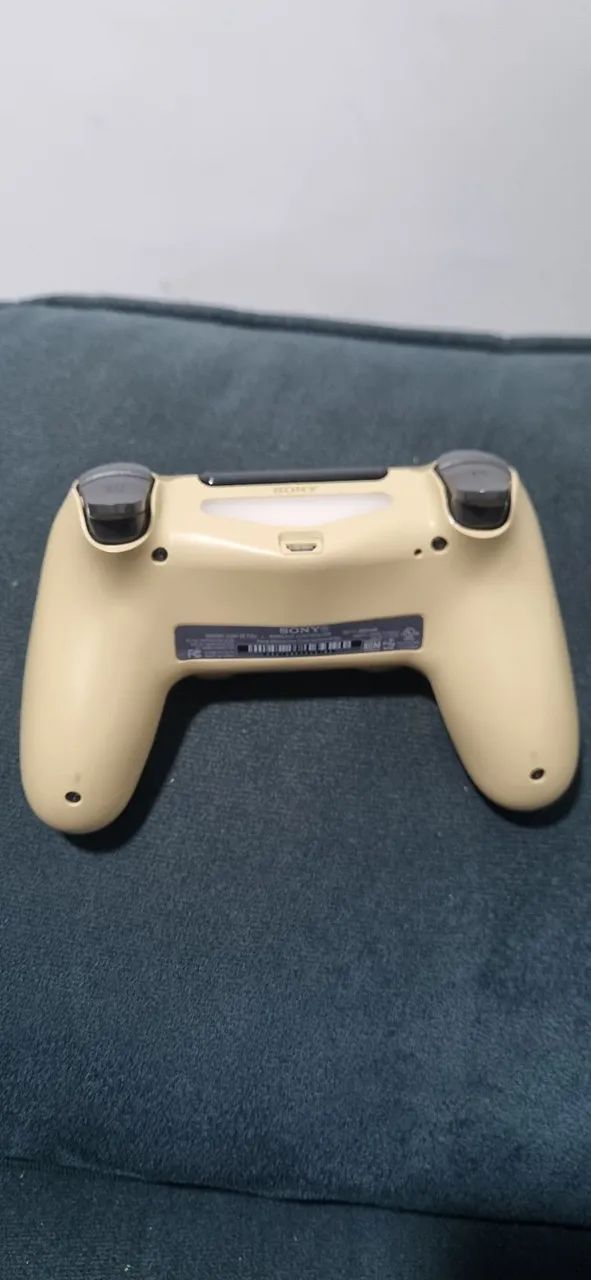 Controles de ps4 - Foto 3