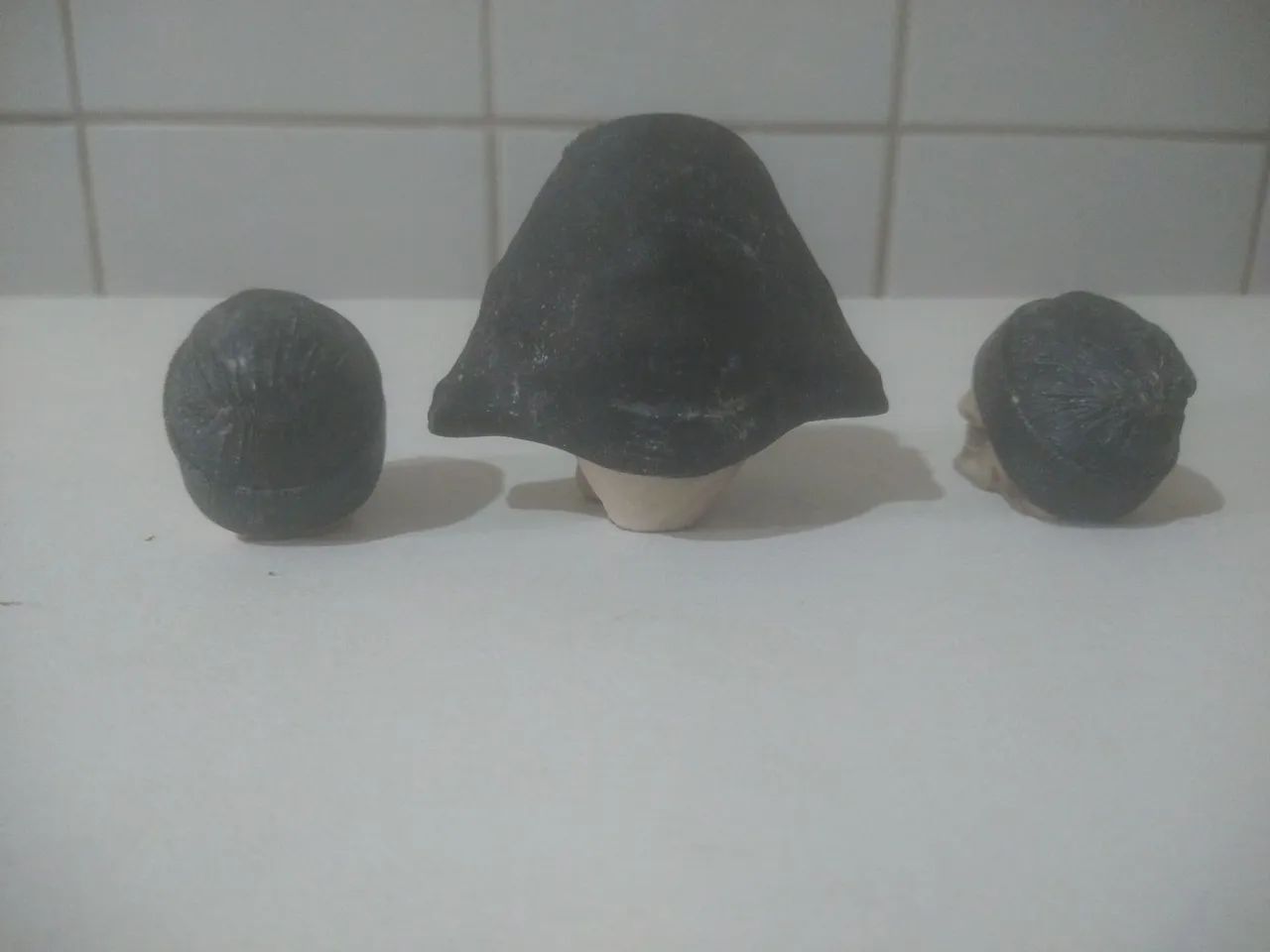 3 caveira crânio de resina pequenas - Foto 3