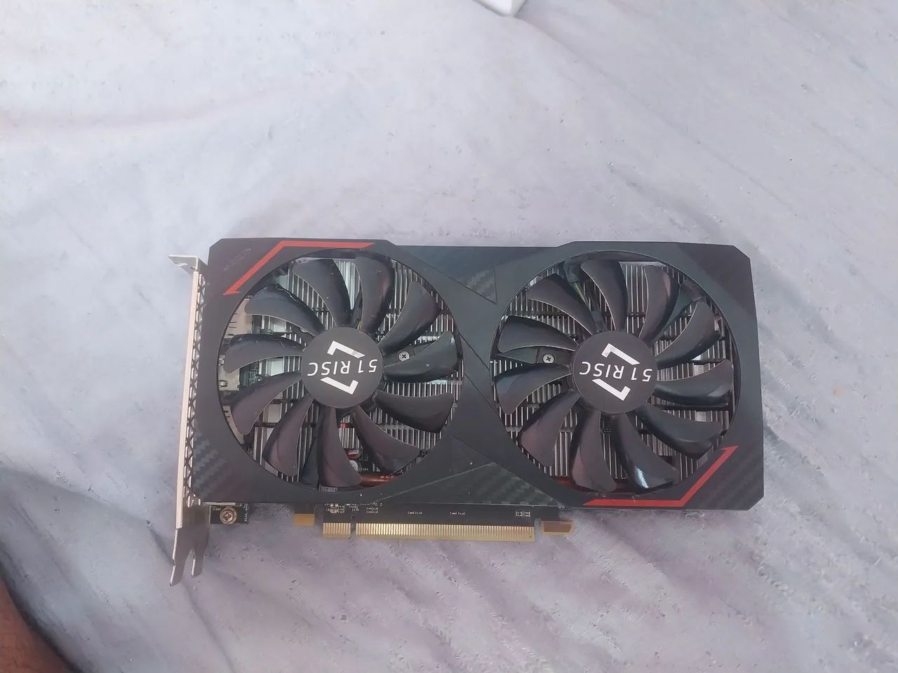 RX 6600 8gb - Com defeito 