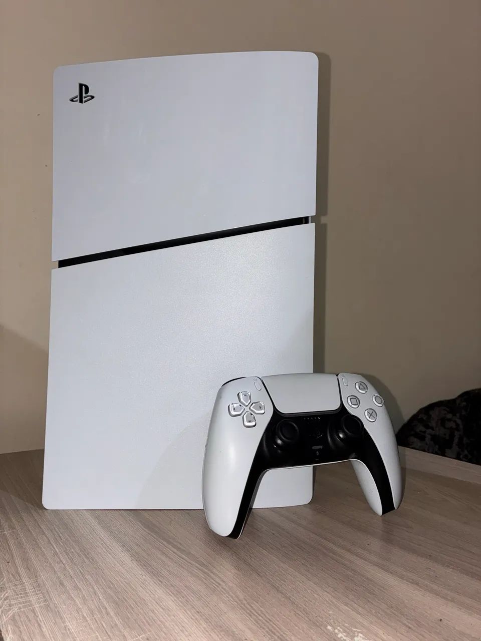 VENDENDO!! PS5 slim digital - Foto 2