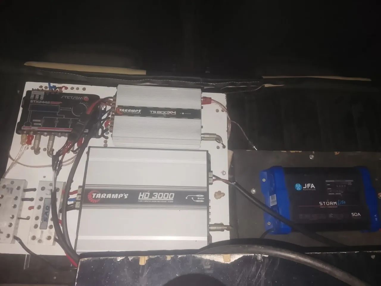 Caixa trio vender ou troca em 50cc certinha  - Foto 3