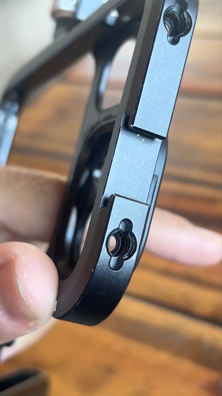 Cage para iPhone 14 Pro - Foto 4
