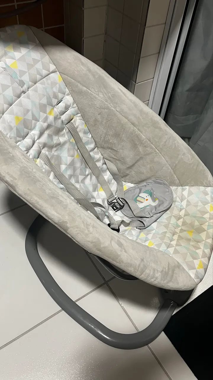 Cadeira balanço bebê 