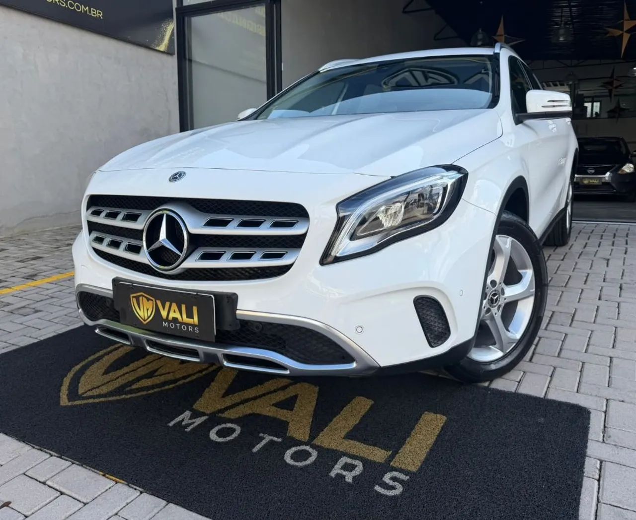 Mercedes-Benz GLA 200 Adv. 1.6/1.6 TB 16V Flex Aut. 2019