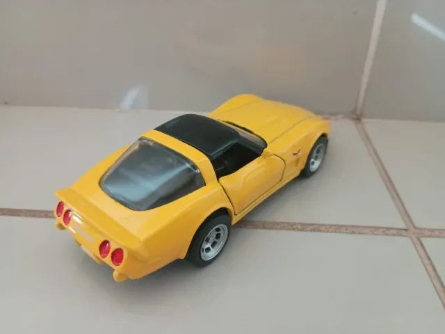 Miniatura chevrolet corvette c3 maisto 1:39 - Foto 4