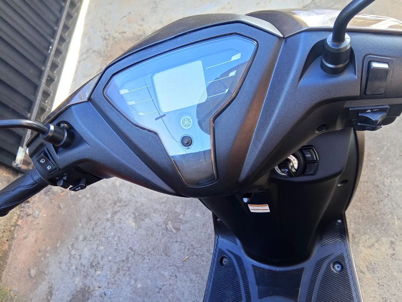 Yamarra fluo 125 cc  - Foto 5