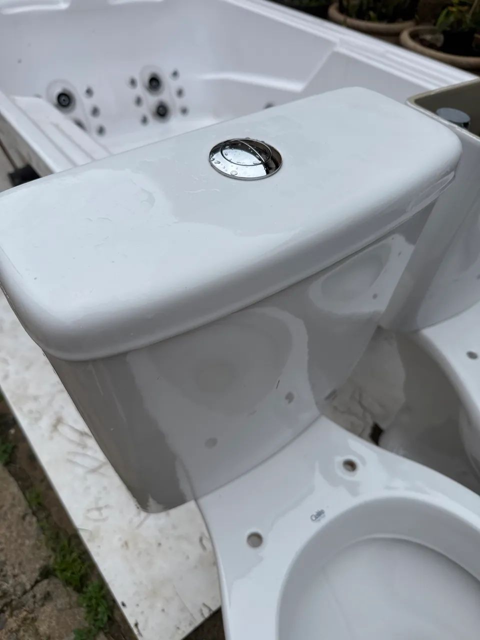 Vaso sanitário Celite com caixa acoplada  - Foto 2