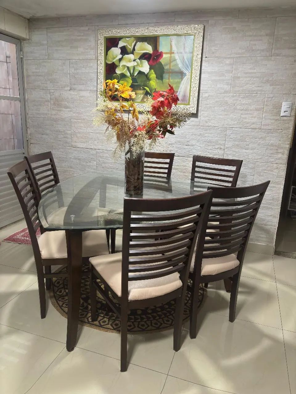 Sala de janta triangular com 6 cadeiras - Foto 4
