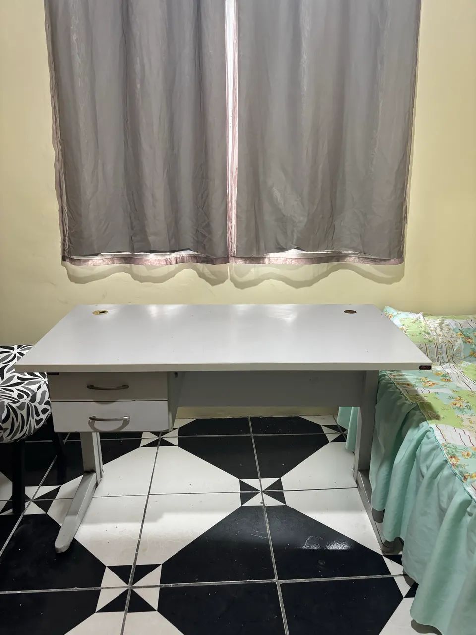 Mesa de escritório 