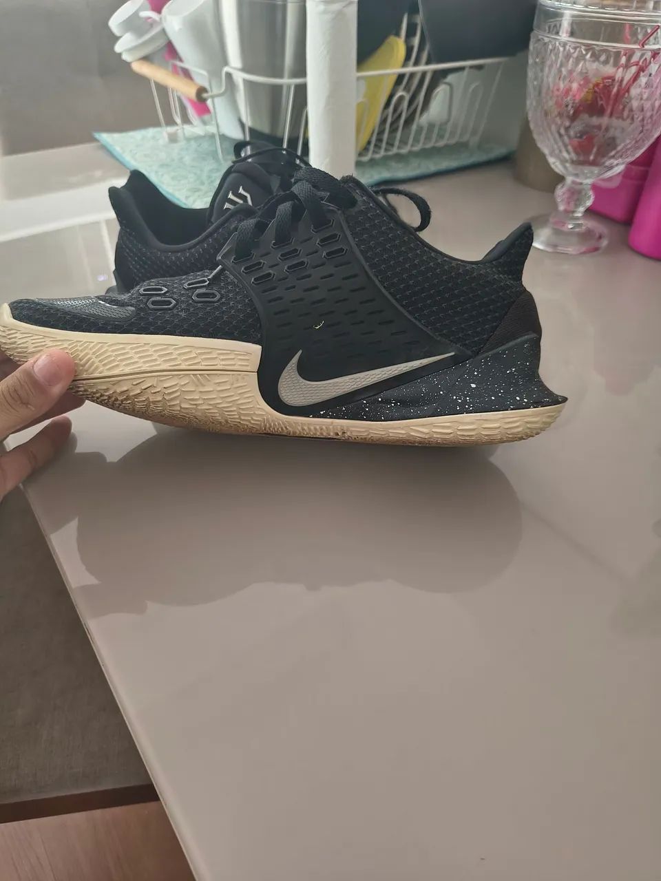 Nike Kyrie Low 2 Black Metallic Silver
