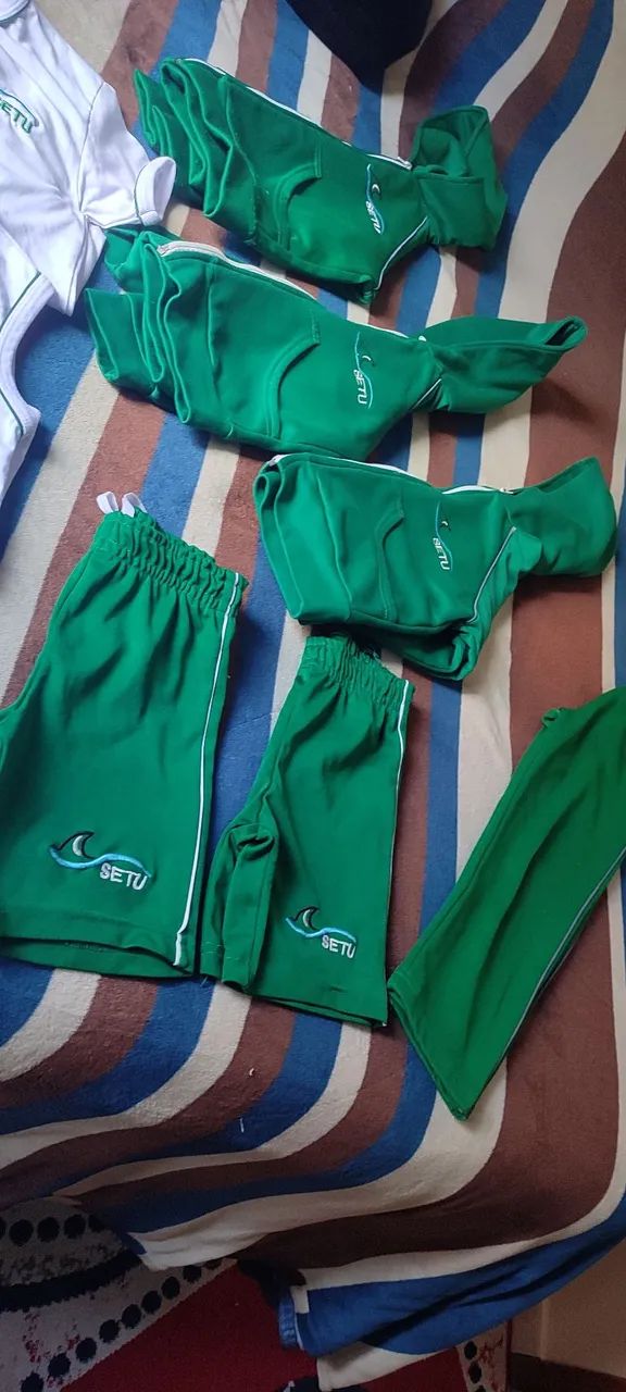 Uniforme de escola 140 - Foto 3