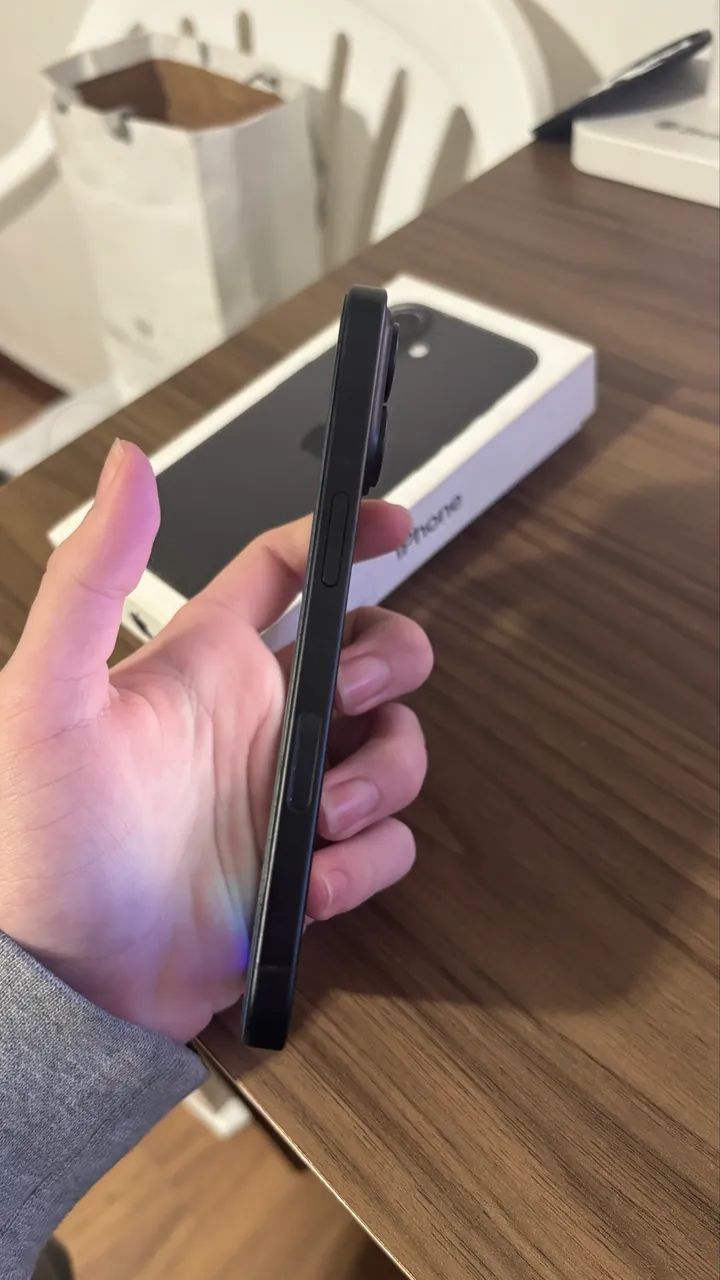 IPHONE 16 PRETO - 128GB - GARANTIA APPLE - Foto 4