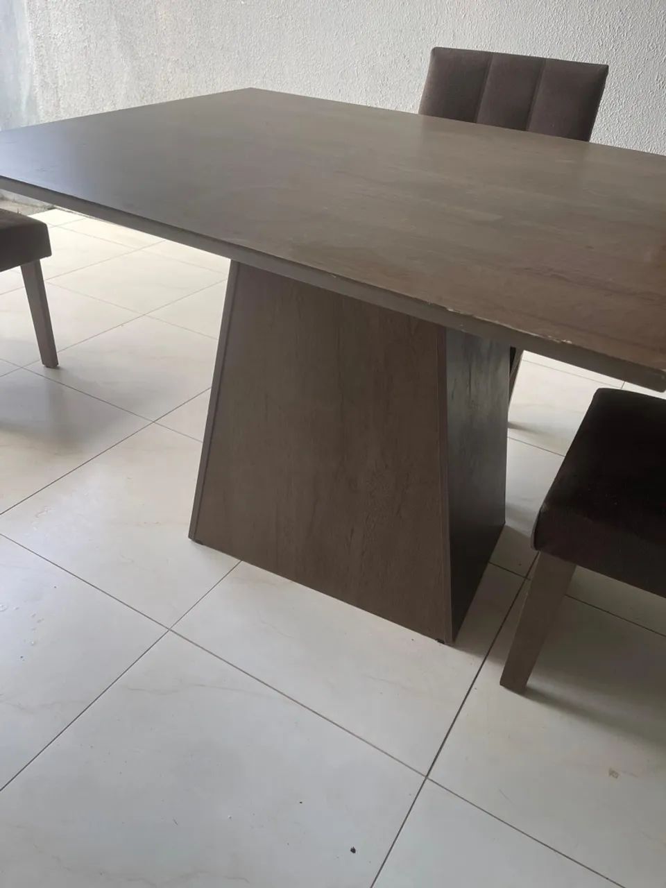 Mesa com cadeiras - Foto 3