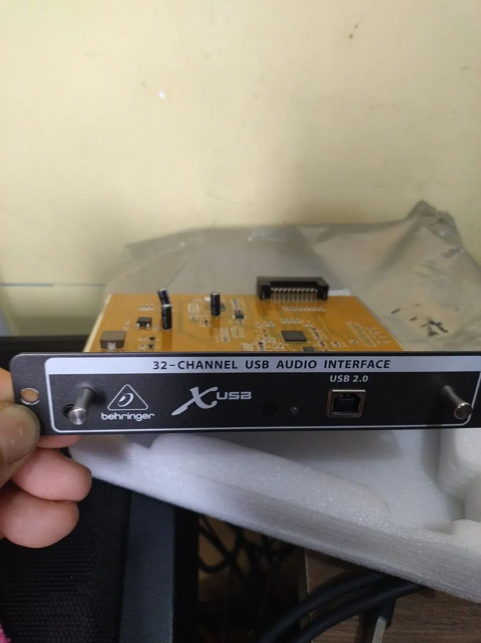 Placa USB- 32 In e 32 Out para X32