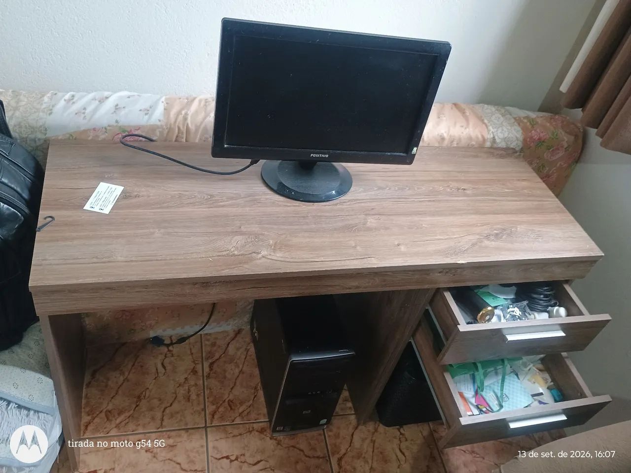 Escrivaninha  - Foto 3