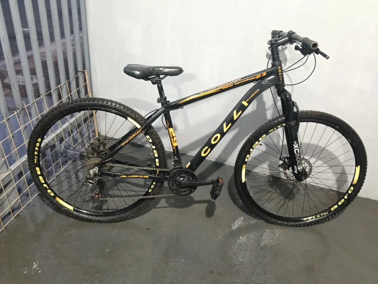 Bicicleta Colloi aro 29 - Foto 2