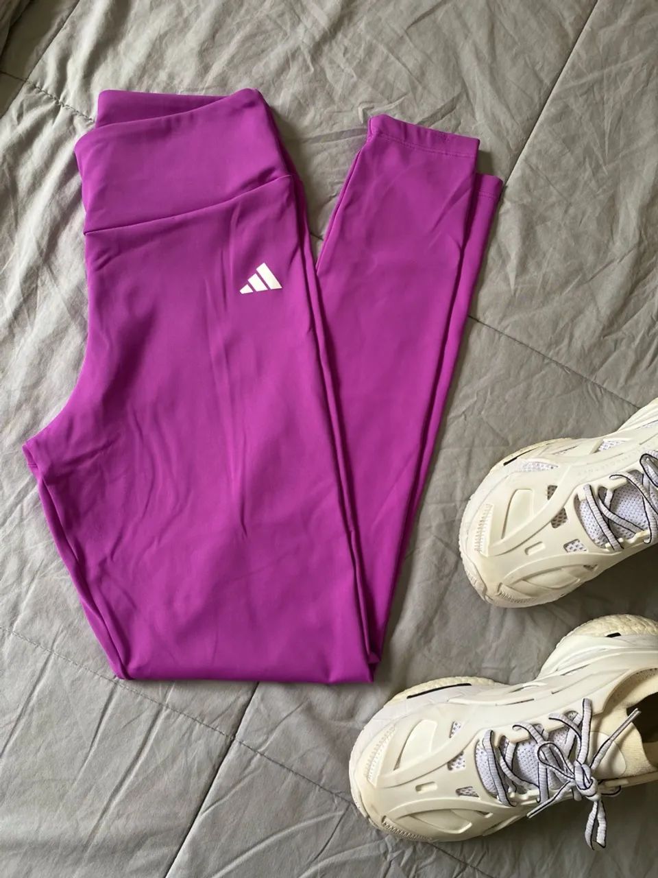 Legging roxa adidas - m 