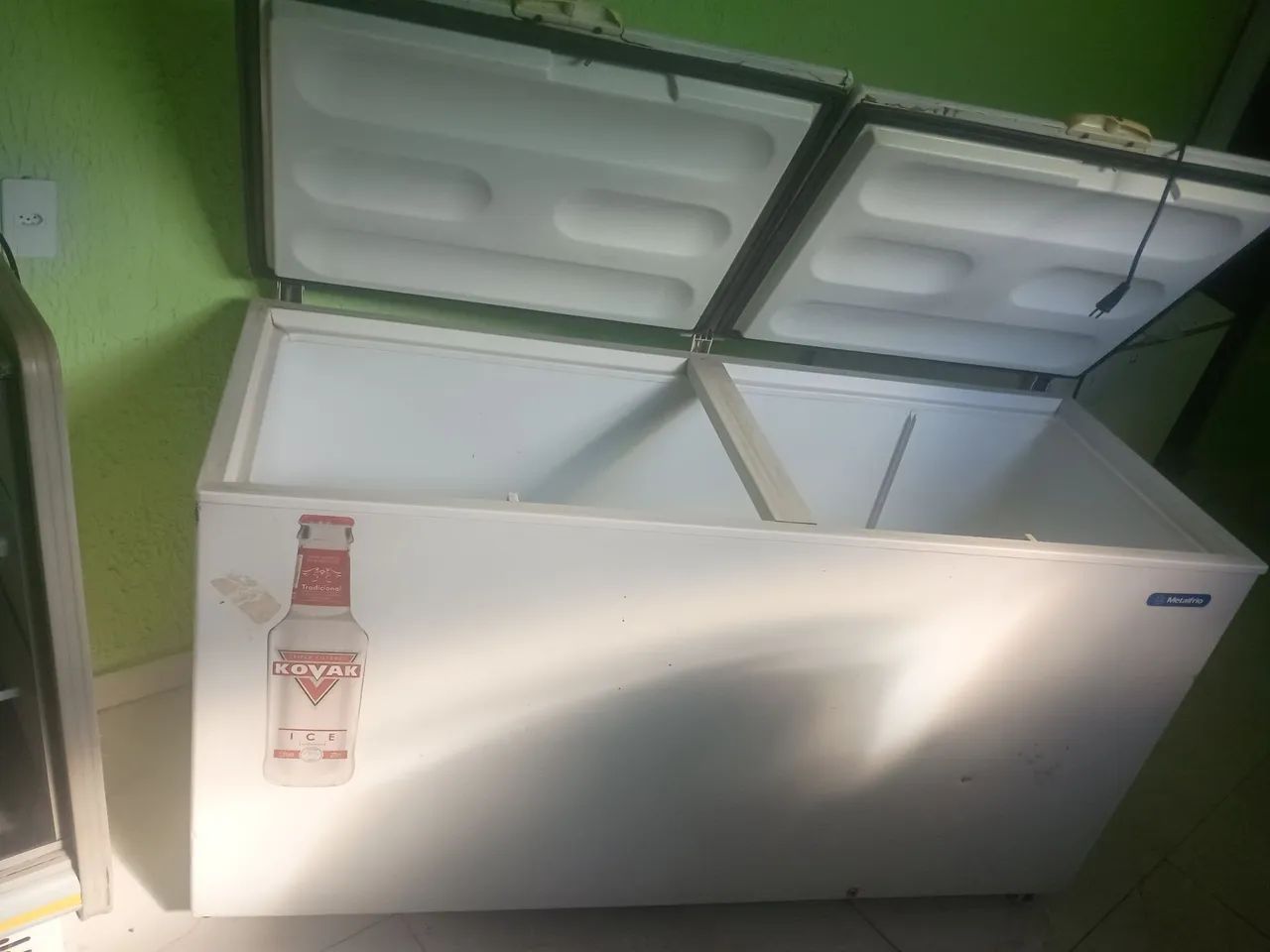 Freezer orizontal duas portas 