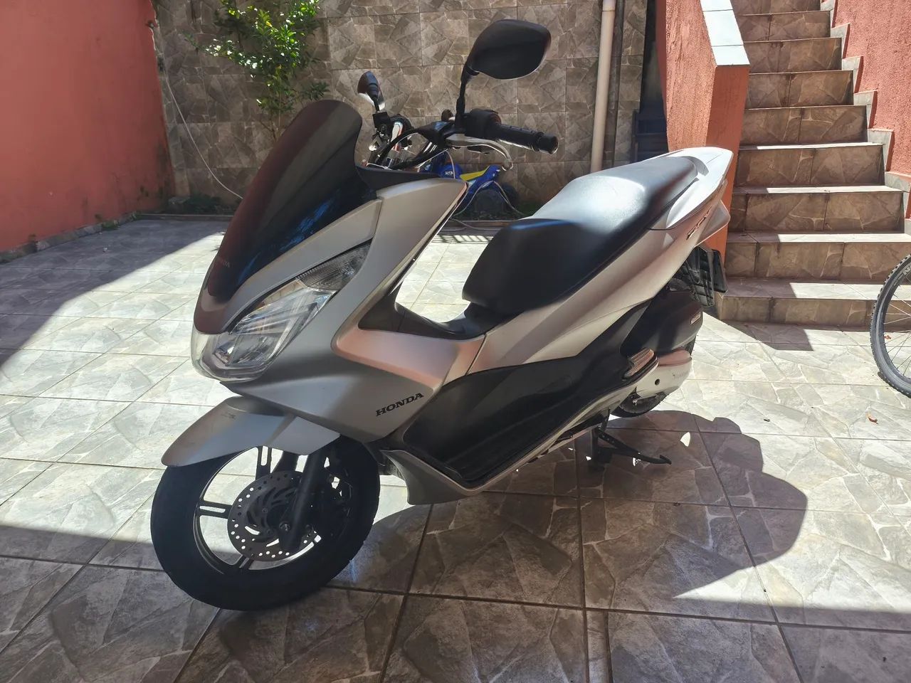 Vende se PCX 2018 - Foto 3