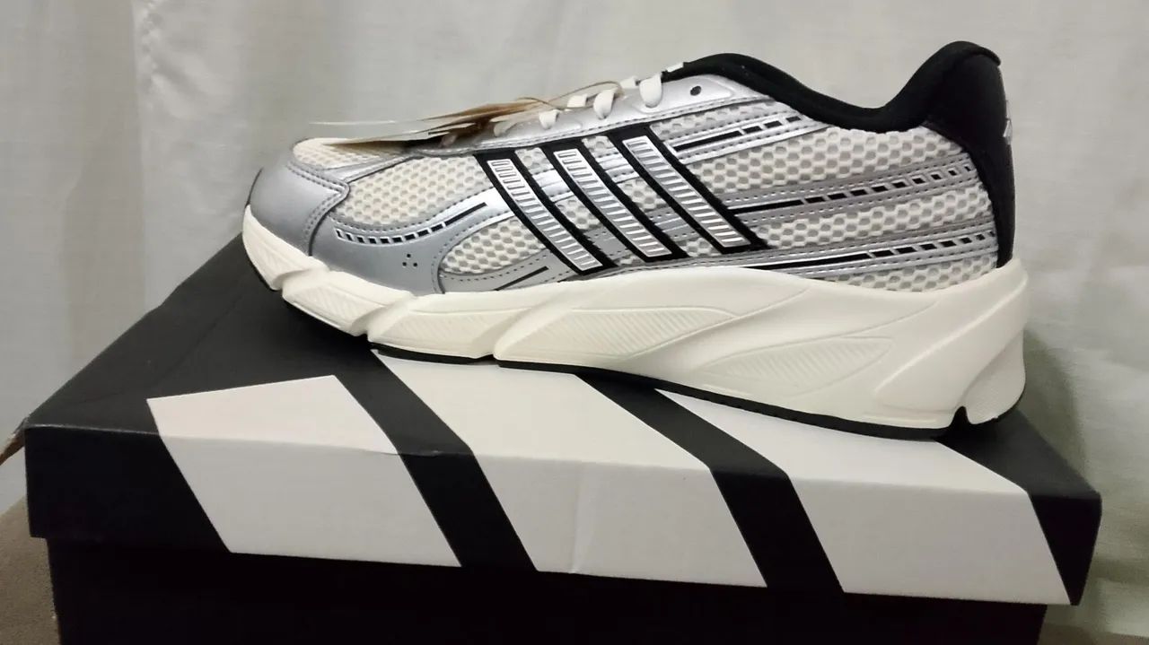 Tênis adidas technochaos 2000