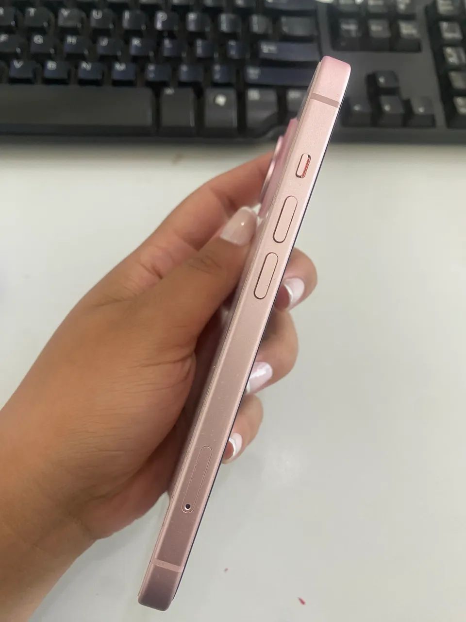 iPhone 15, 128GB - ROSA - Foto 4